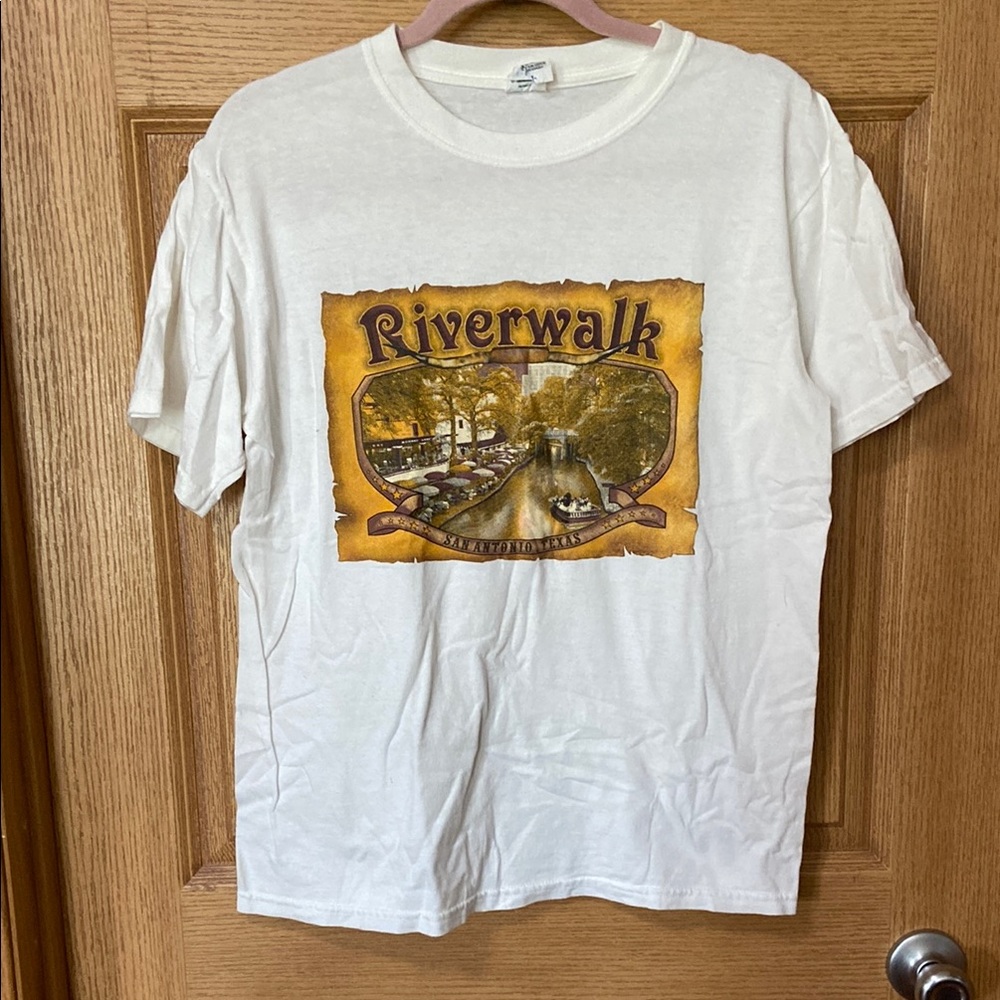 Vintage San Antonio Texas Riverwalk Graphic White Retro Size M Tshirt